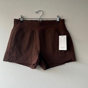 NWT Athleta Short